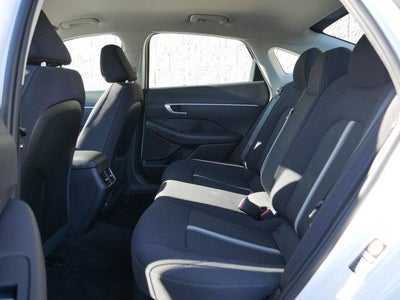 2022 Hyundai SONATA HYBRID SEL