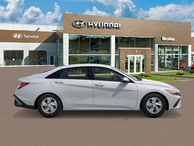 2025 Hyundai ELANTRA SE