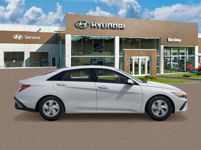 2025 Hyundai ELANTRA SE