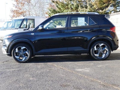 2023 Hyundai VENUE SEL