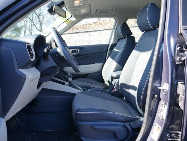 2024 Hyundai VENUE Limited