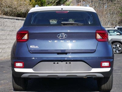 2024 Hyundai VENUE Limited