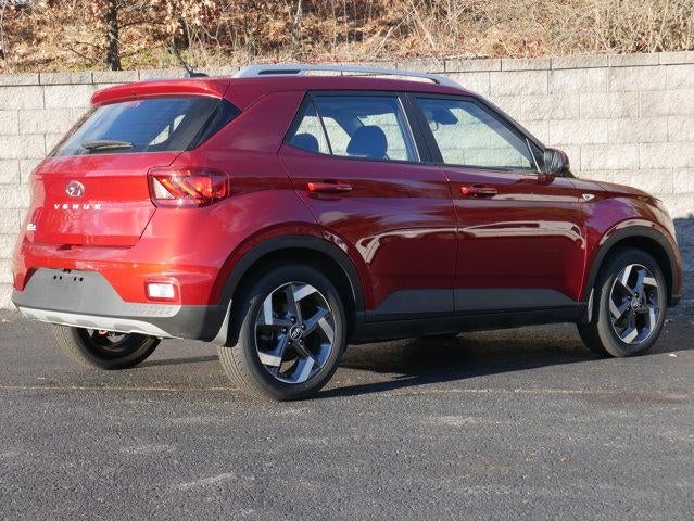 2024 Hyundai VENUE SEL