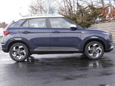 2024 Hyundai VENUE Limited