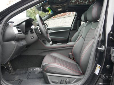 2024 Genesis G70 2.5T