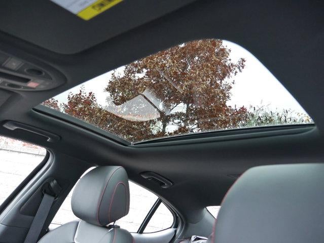 2024 Genesis G70 2.5T