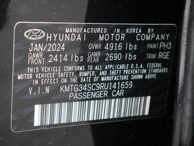 2024 Genesis G70 2.5T