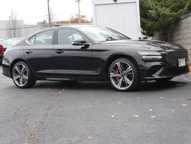 2024 Genesis G70 2.5T