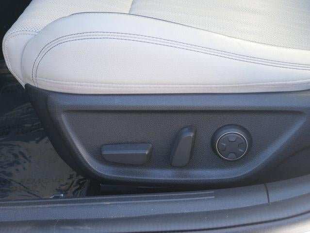 2022 Genesis G70 3.3T