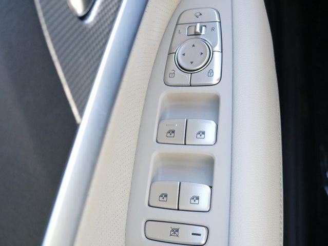 2022 Genesis G70 3.3T