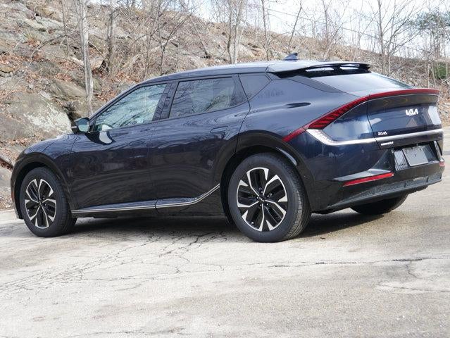 2023 Kia EV6 Wind