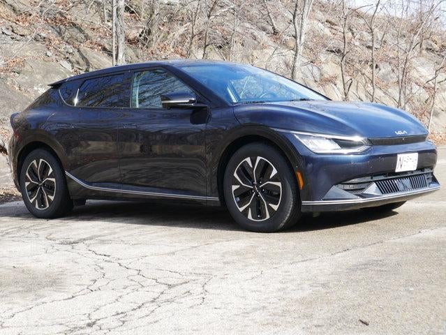 2023 Kia EV6 Wind