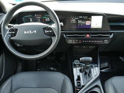 2023 Kia Niro EX