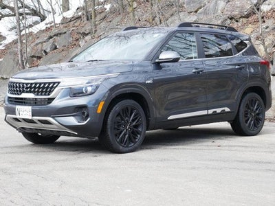 2023 Kia Seltos Nightfall