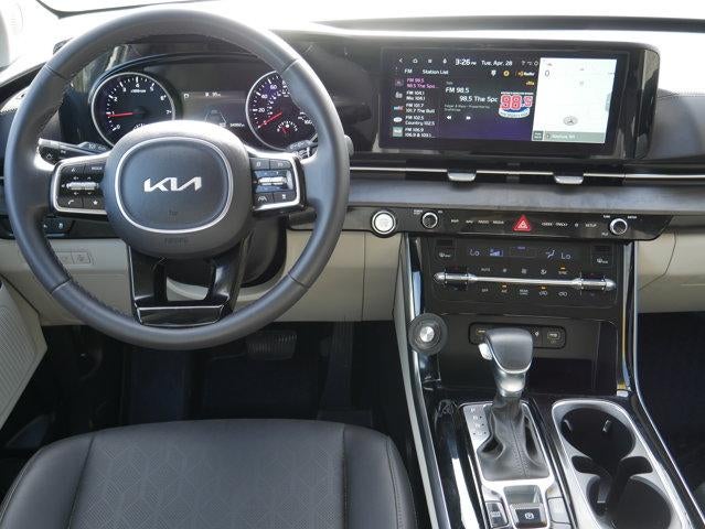 2024 Kia Carnival EX