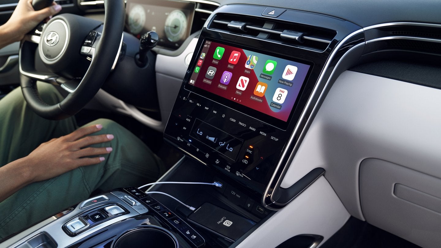 2022 Tucson Interior | Nashua Hyundai in Nashua NH